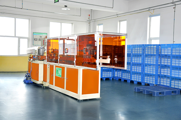 全自動(dòng)螺旋卷管貼標(biāo)一體機(jī) 全自動(dòng)螺旋卷管貼標(biāo)一體機(jī)